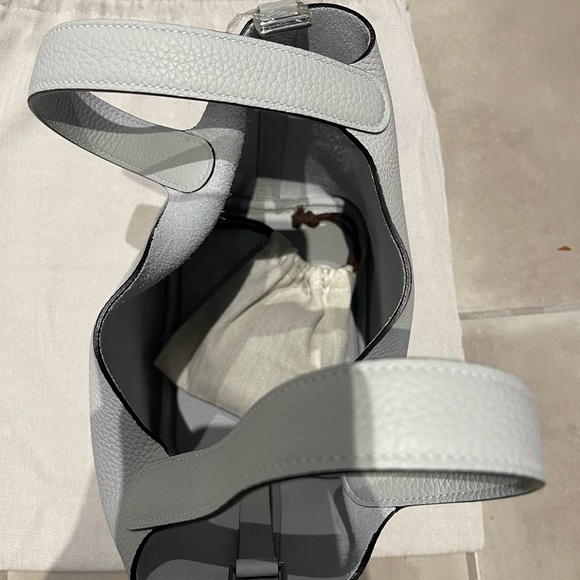 New bag - Picture 2 of 5